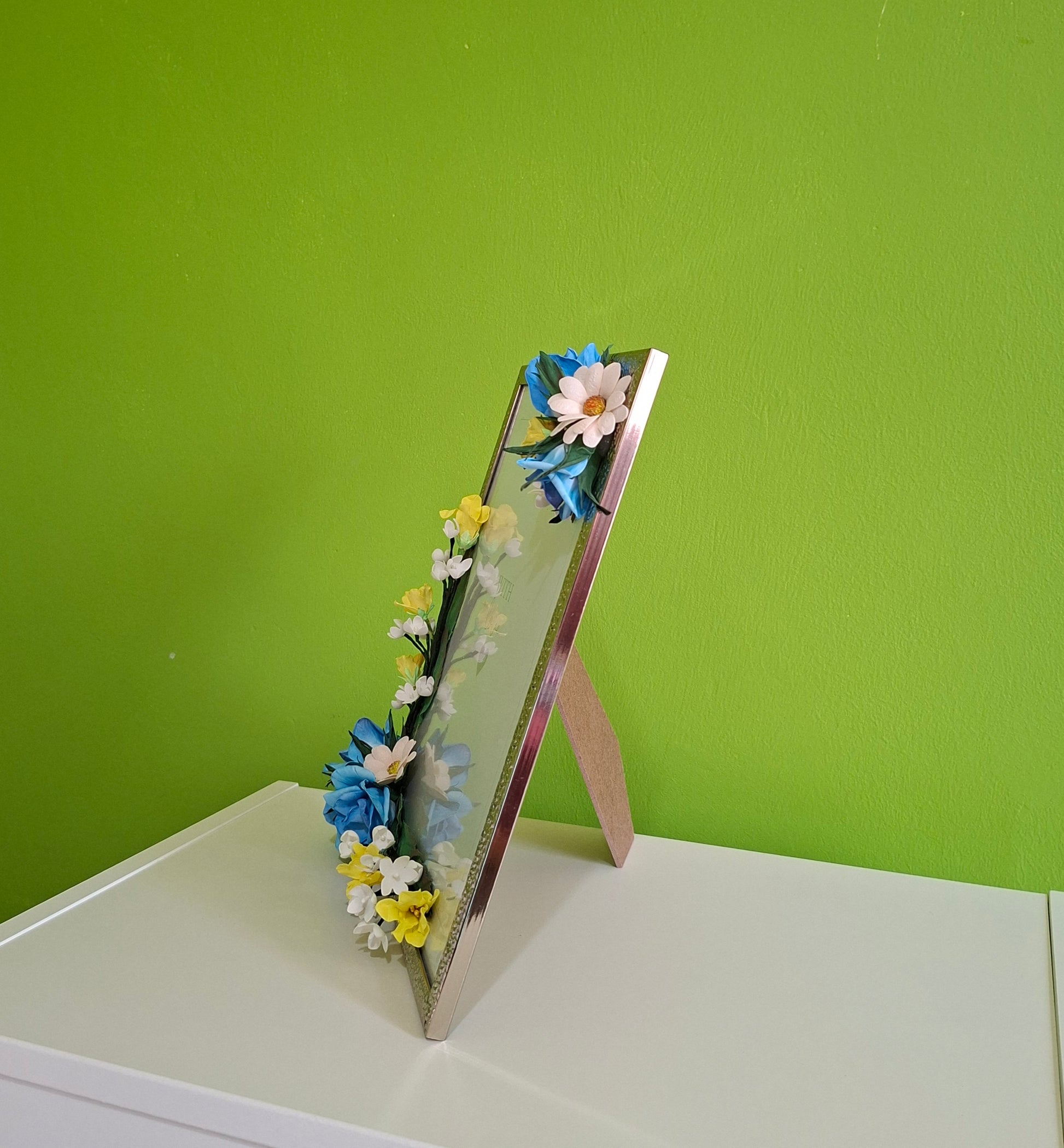 Handmade floral picture frame with blue and yellow flowers for home decoration, gift and memory photos